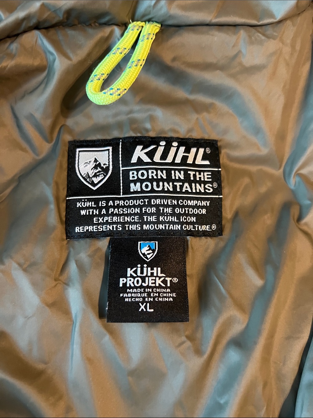 Kuhl Quilted Lightweight Jacket in Olive - Picture 2 of 4